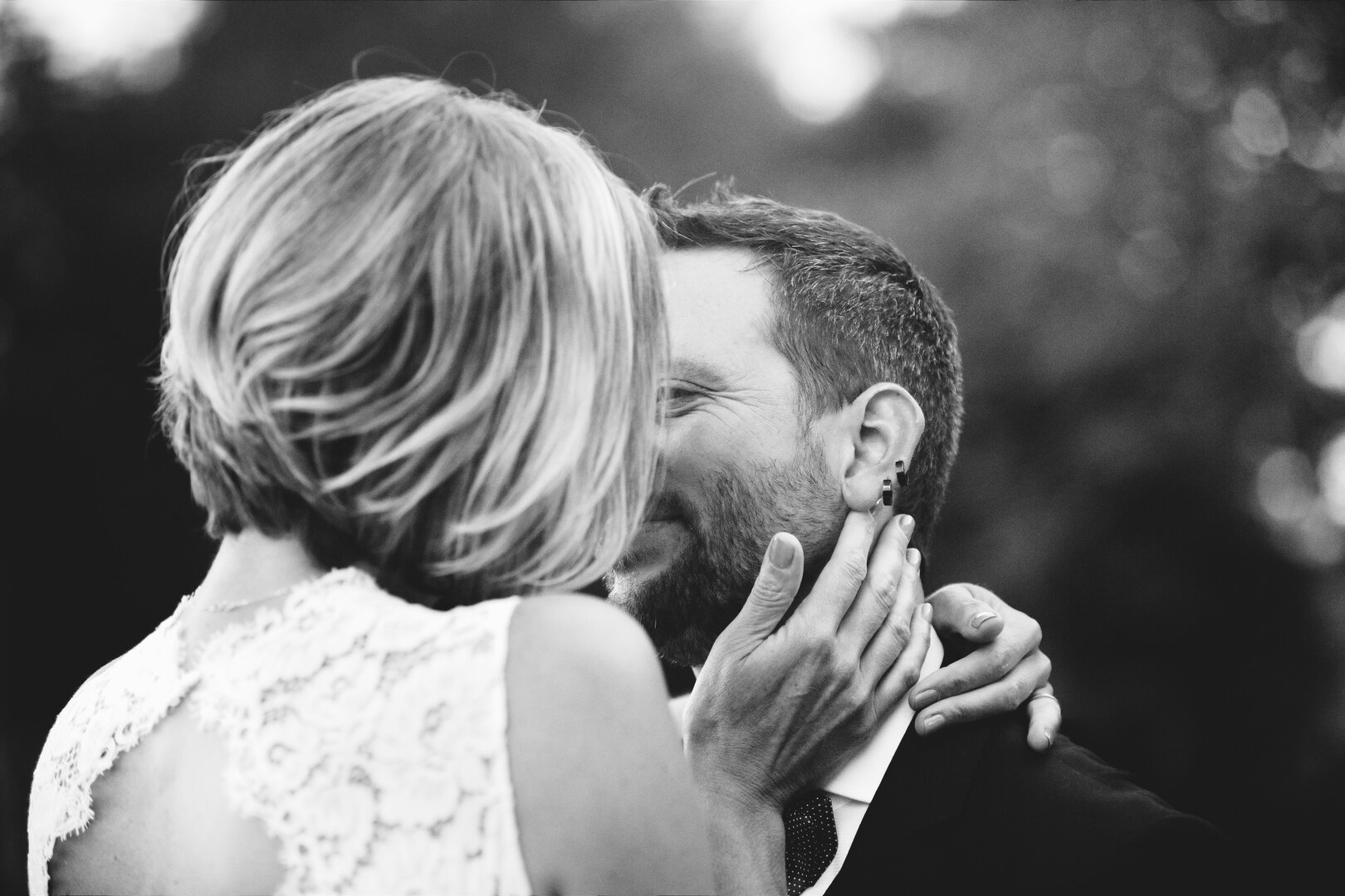 calin en noir et blanc